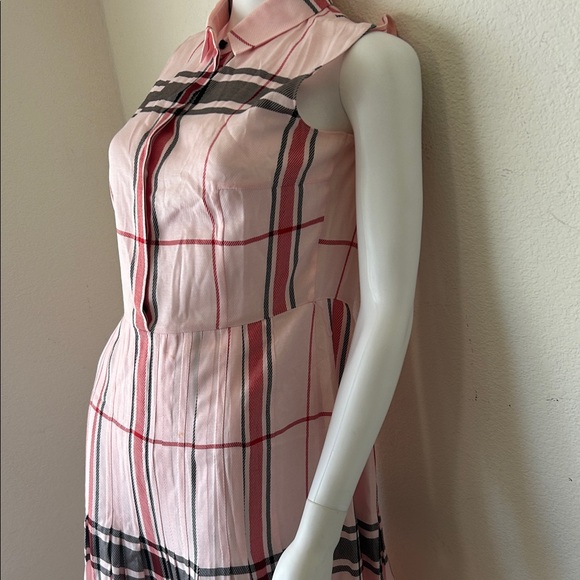 Akris Punto - Pink, Black, & Red Plaid Sleeveless Belted Dress - Picture 5 of 13